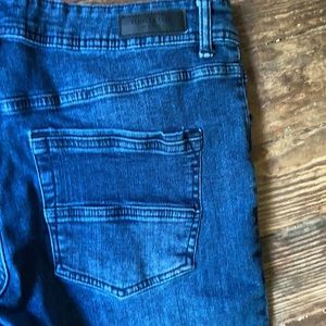 Kenneth Cole 32x32 Slim Fit Jeans